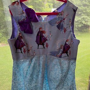 Girl's sleeveless long Frozen dress size 10